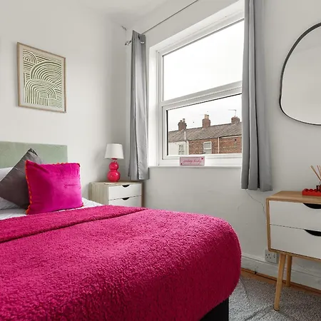 Station House - Quaint Victorian With Free Parking Hébergement de vacances