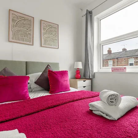 Station House - Quaint Victorian With Free Parking Hébergement de vacances York