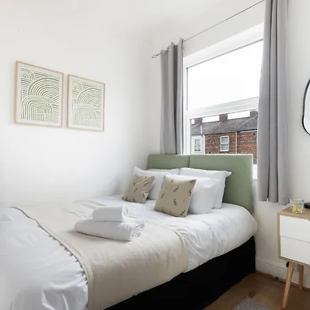 Station House - Quaint Victorian With Free Parking Feriehus York